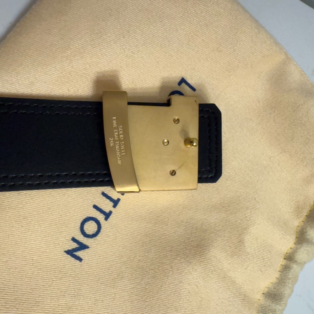 Louis Vuitton Black Leather Belt with Gold Buckle - Picture 7 of 9